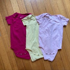 Primary Onesie Bundle 12-18 Months